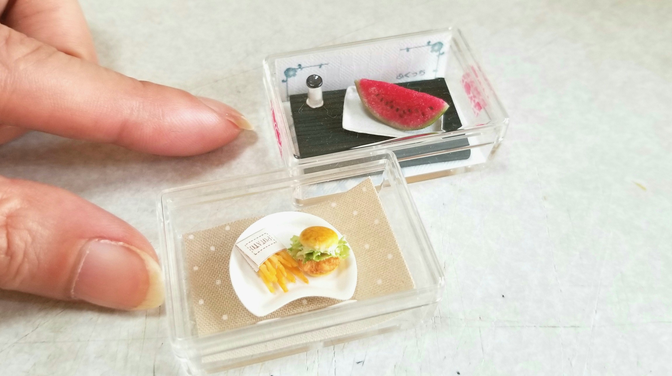 ハンバーガーセット,スイカ,ミニチュアフード.樹脂粘土,美味しそう