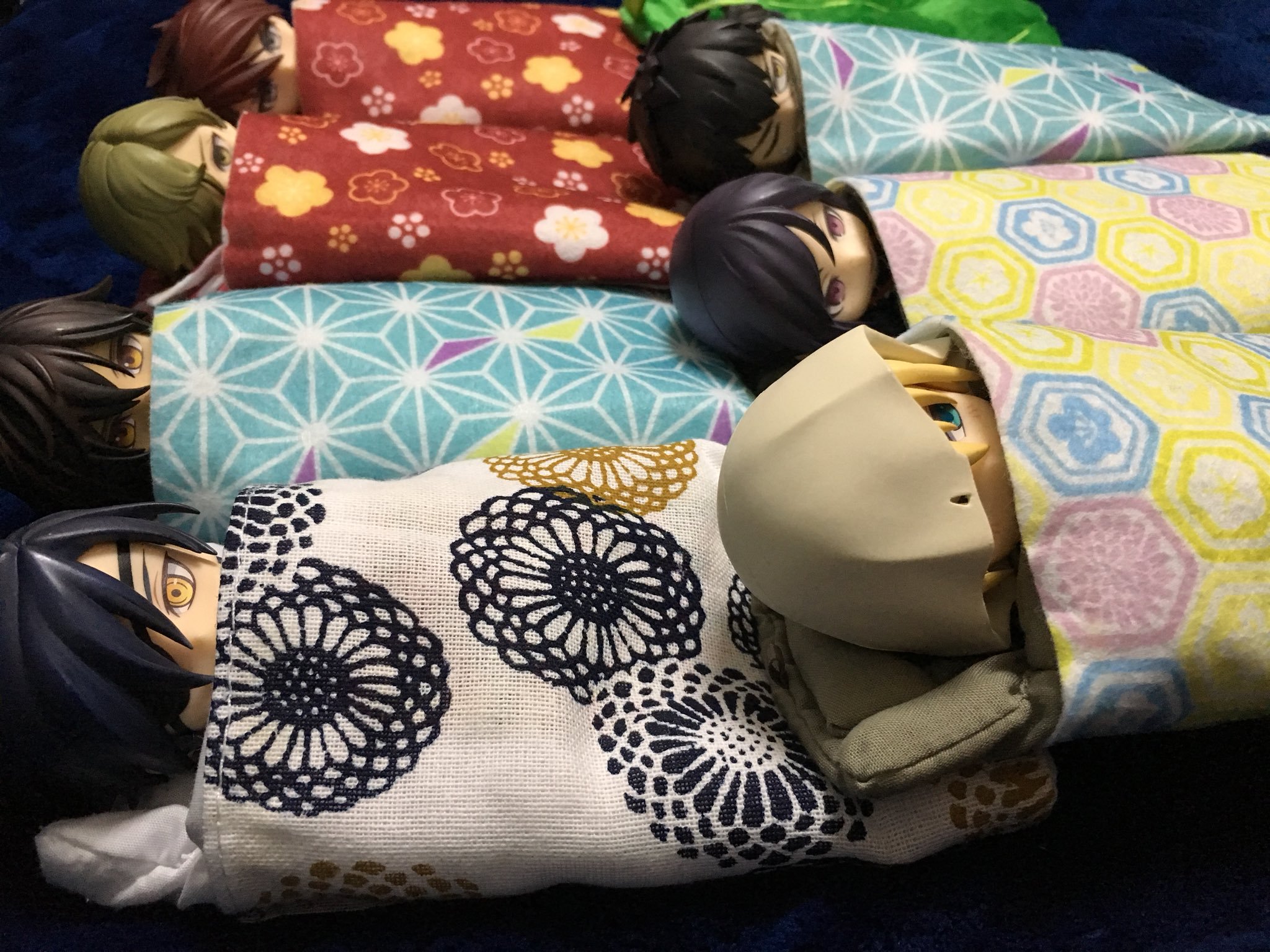 可愛い刀剣乱舞,イケメン刀剣乱舞,布団で寝る,おやすみ,ドル用小物