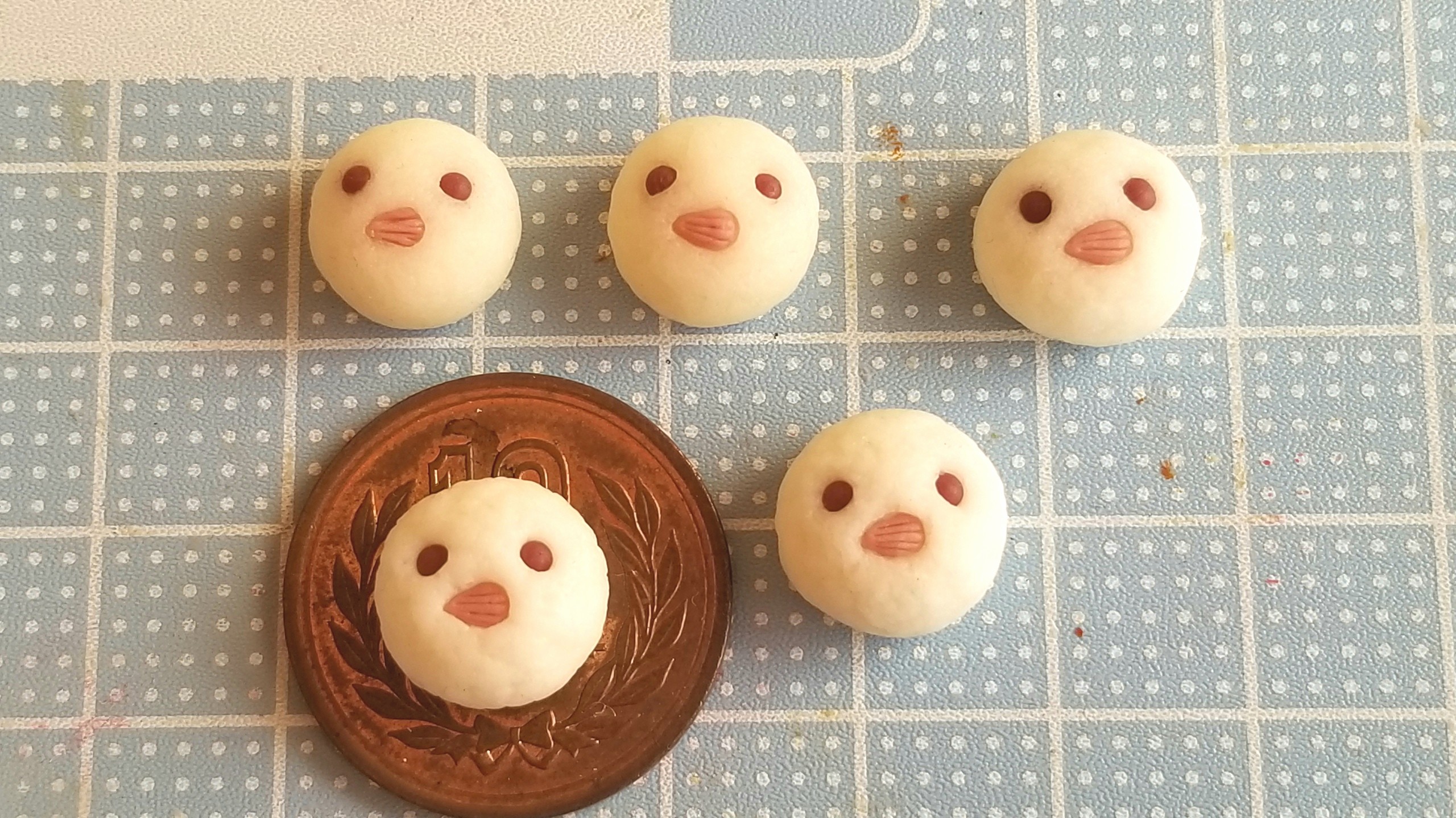 ミニチュアフード,可愛いひよこパンの,シルバニア,キューポッシュ