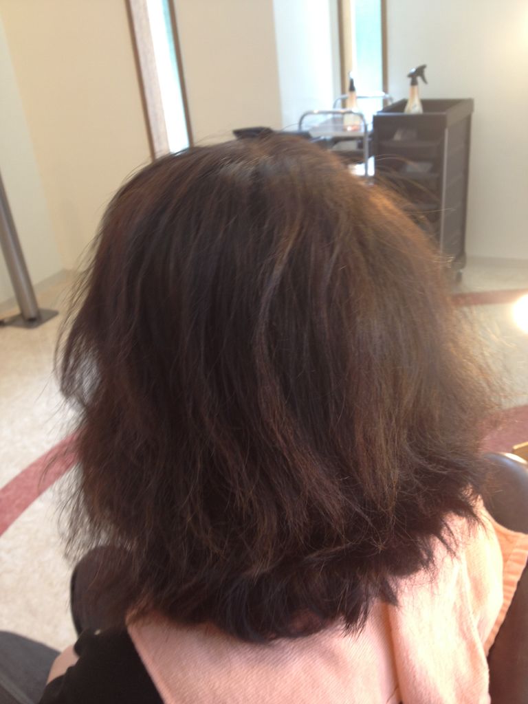 100 天然ヘナ取扱店 沖縄で唯一の髪質チェンジができる美容室 Ti Mun ツイム