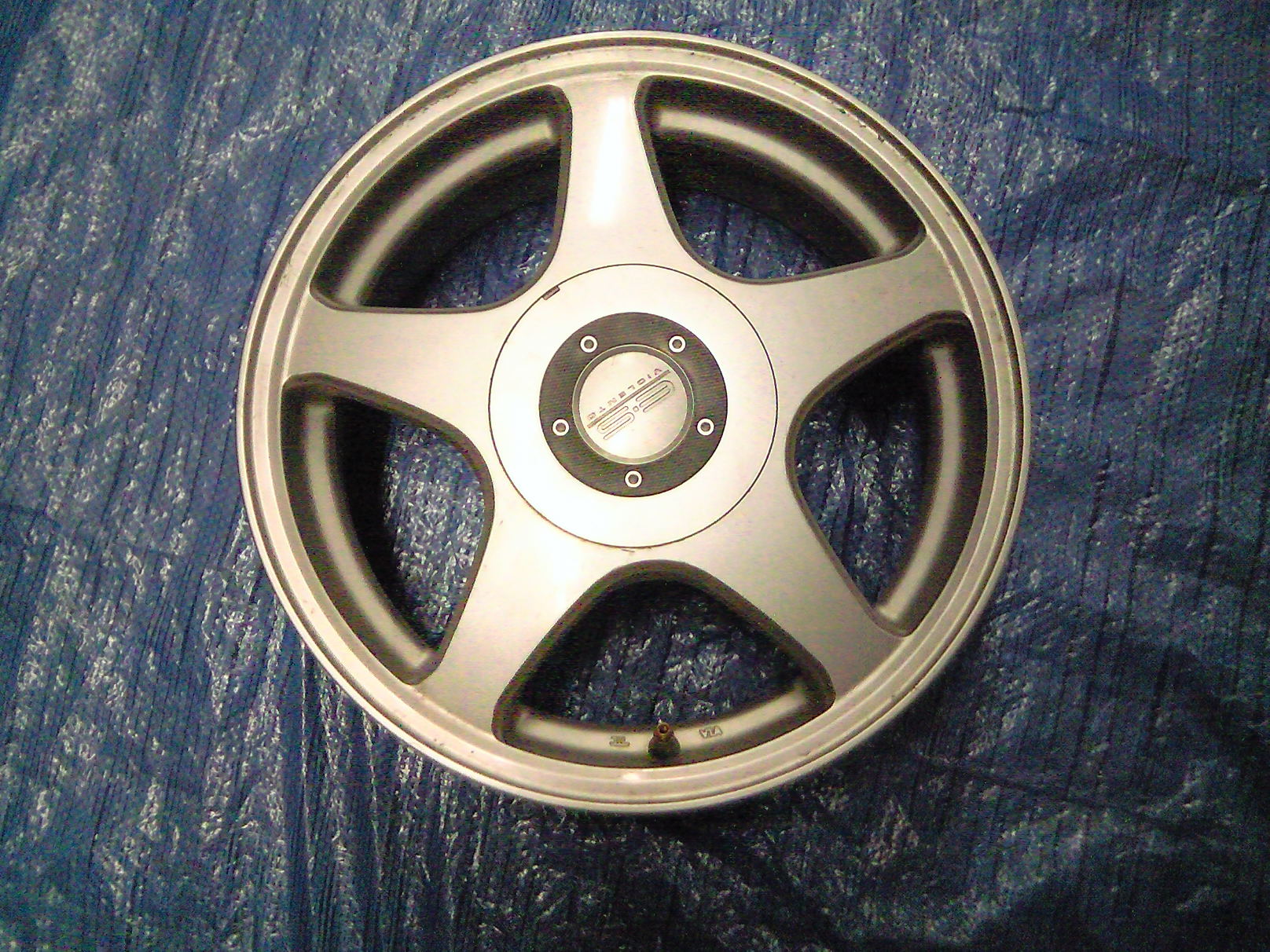 NO.4 15インチ 9穴マルチホイール 114.3 : 中古ホイール（スタッドレス 