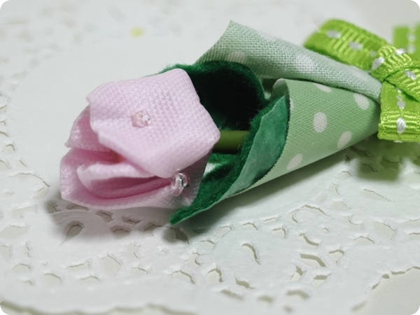 LCAQegSoIEXVEcN1766125218_1766125247