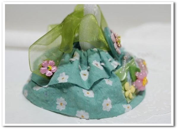 YV6OLIZSKSWD0QL1768873244_1768873253