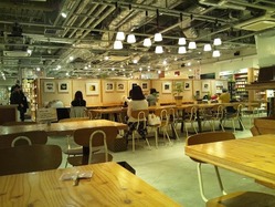 ブックカフェ 日々是よき日 ブックカフェ 日々是よき日