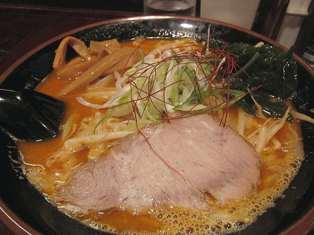ひむろ 赤羽 豚骨命の主にラーメンの話