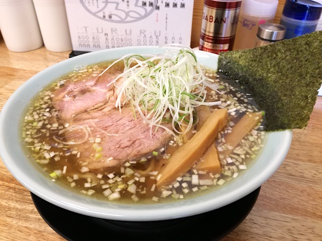 tsururu-ashikaga-shouyuramen-gyouza2