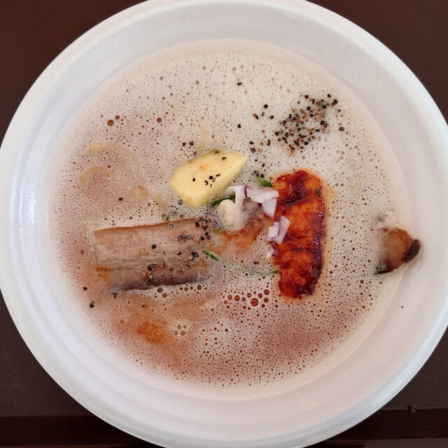 kodawari_ramen-omarebitonkotsu