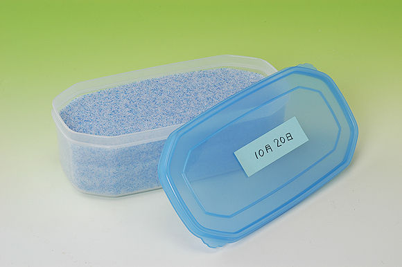 シリカゲル 乾燥剤 で作る発色が良いドライフラワーの作り方 豊田化工 暮らし楽しく