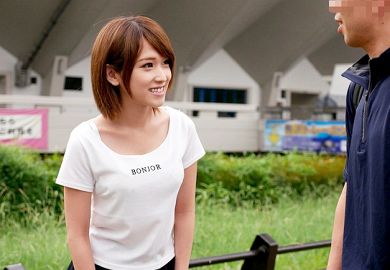 「中出しされちゃった♡」性欲旺盛なロリビッチ娘が素人ファンの勃起チンポで中出し種付けされちゃうｗ椎名そら