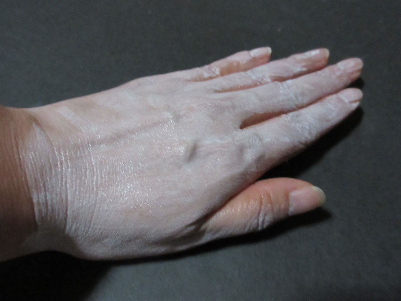 ホワイトラベル 贅沢プラセンタのもっちり白肌パック 気ままなブログ