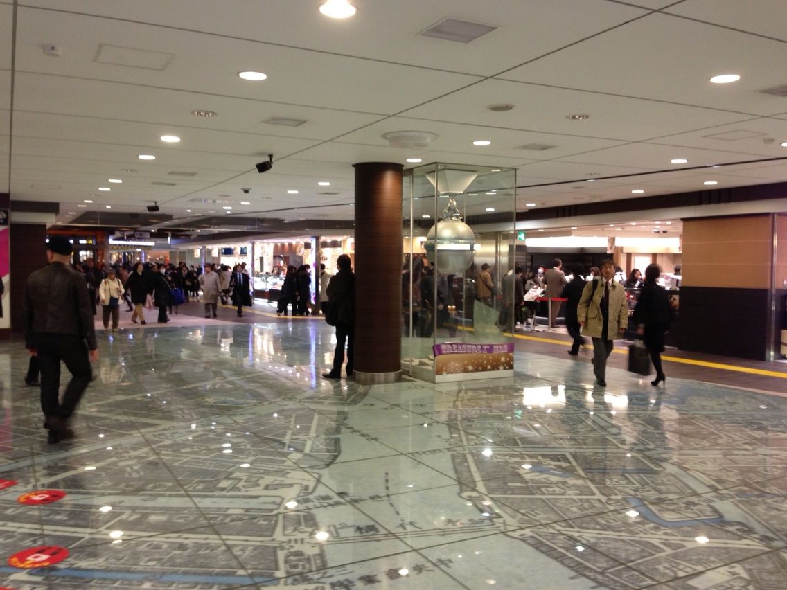 銀の鈴でタイムスリップ Got A Crush On Tokyo Sta 東京駅に首ったけ 銀の鈴でタイムスリップ Got A Crush On Tokyo Sta 東京駅に首ったけ