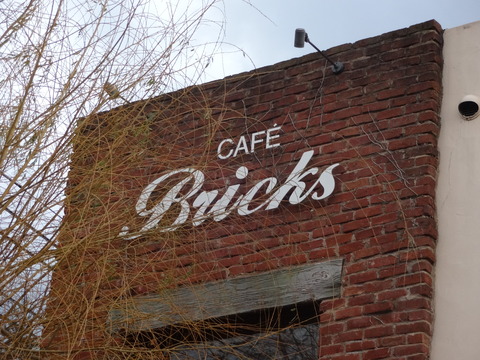 cafe Bricks (5)