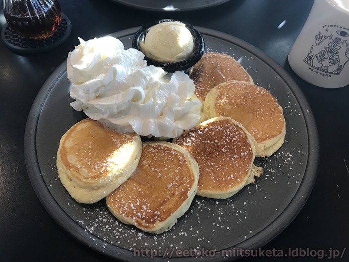 THE PANCAKE WORKS (12)