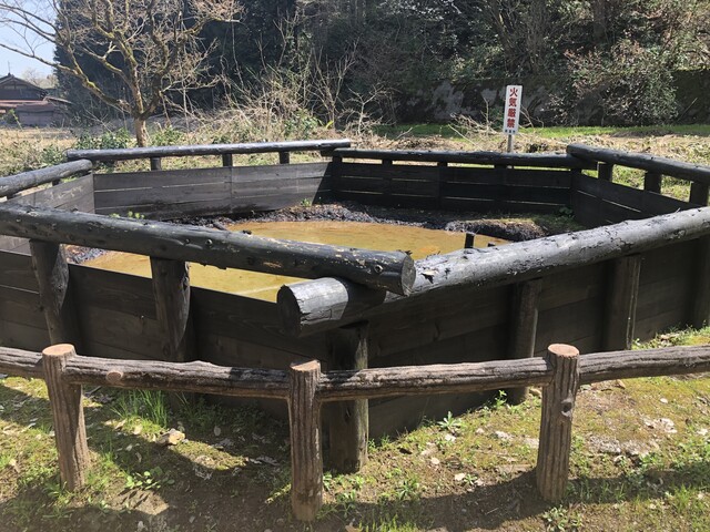 煮坪/熊沢トンネル : 日本観光ミシュラン 煮坪/熊沢トンネル : 日本観光ミシュラン