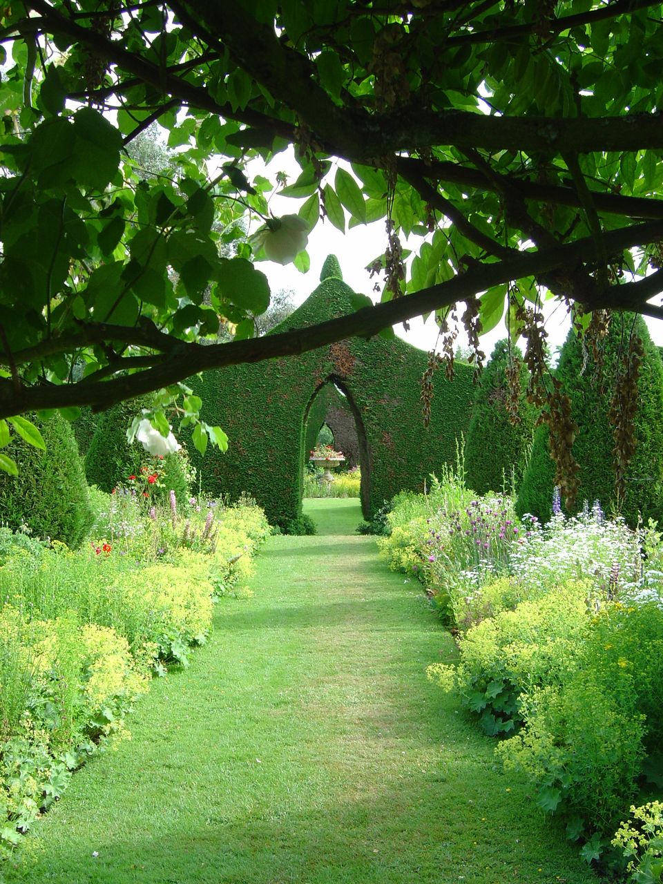 イギリスの美しき庭 イングリッシュガーデンと中部横断道の物語