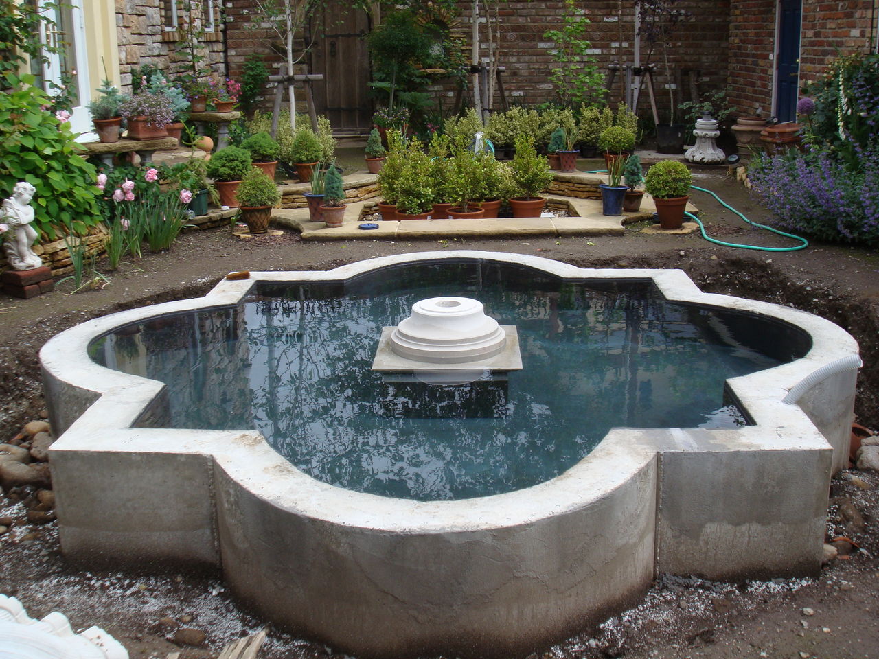 庭のdiy イングリッシュガーデンと中部横断道の物語