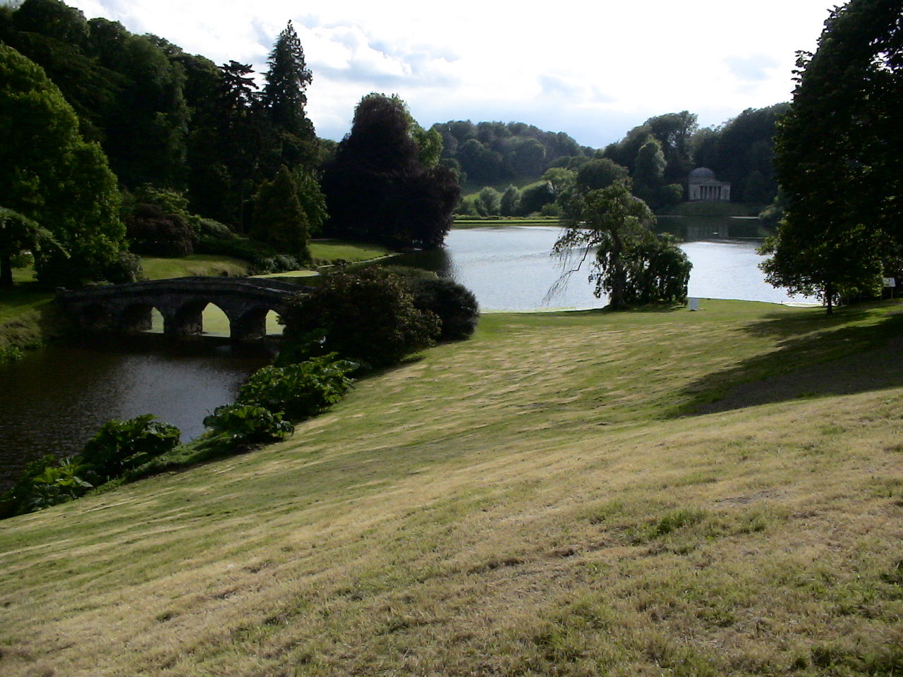 イギリスの美しき庭 イングリッシュガーデンと中部横断道の物語