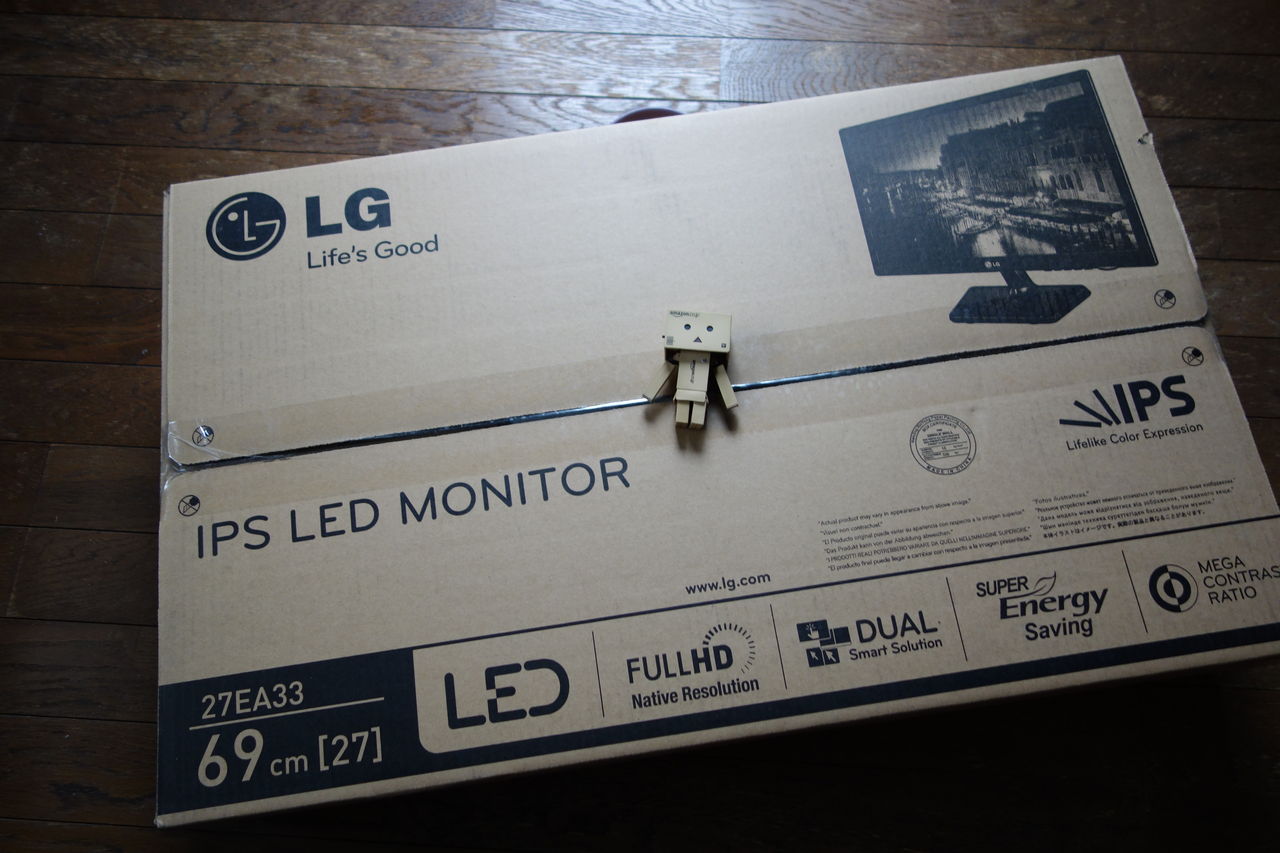 Macのデュアルモニター用に27インチのモニター買ったよ。LG「27EA33V-B