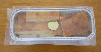 スイーツファクトリーの切り落としチーズバーの写真
