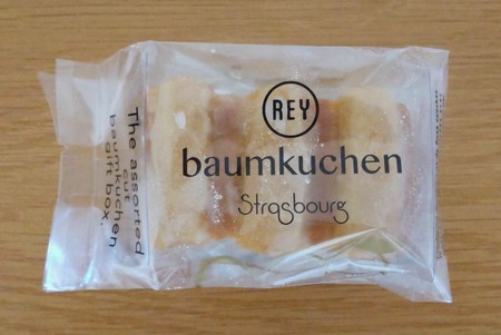 PATISSERIE Strasbourg(ストラスブール)のREYバウムカットの写真