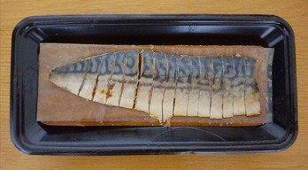 夜明茶屋のTHE さBARをトレーに出した写真
