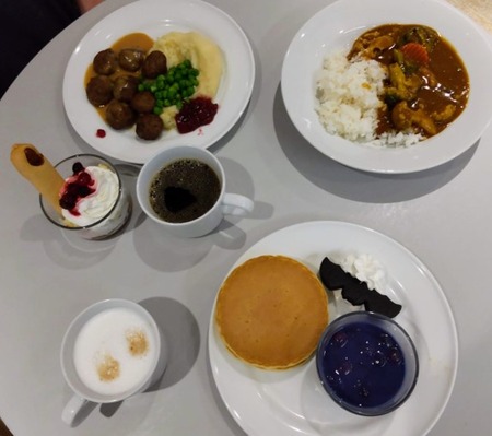 2023年9月IKEA来店時にレストランで食べた料理の写真