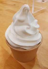 阿部牧場ソフトクリーム