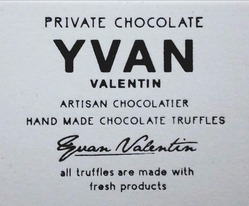 YVAN VALENTIN(イヴァン ヴァレンティン)のロゴ