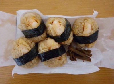 日本橋天丼天むす金子半之助の天むす(黒)の中身の写真