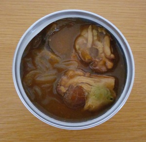 ひろしま牡蠣の土手鍋缶の蓋を開けた写真