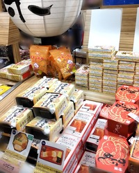 16時前の駅弁屋祭の店頭写真