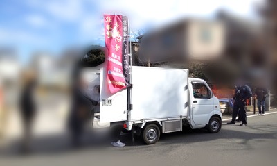 移動販売中のスイーツファクトリーの写真