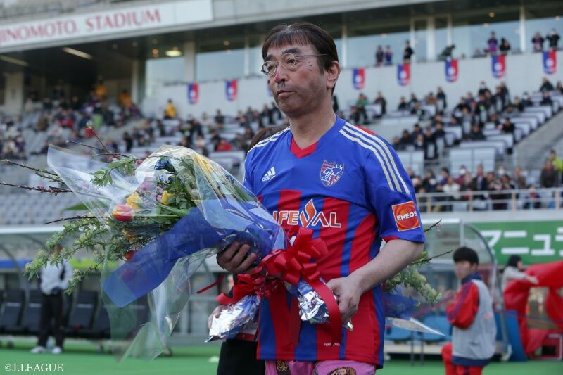 サッカー 志村けんさんとfc東京の一期一会 変なおじさん 味スタ降臨秘話 虎 Lucky サッカー 志村けんさんとfc東京の一期一会 変なおじさん 味スタ降臨秘話 虎 Lucky