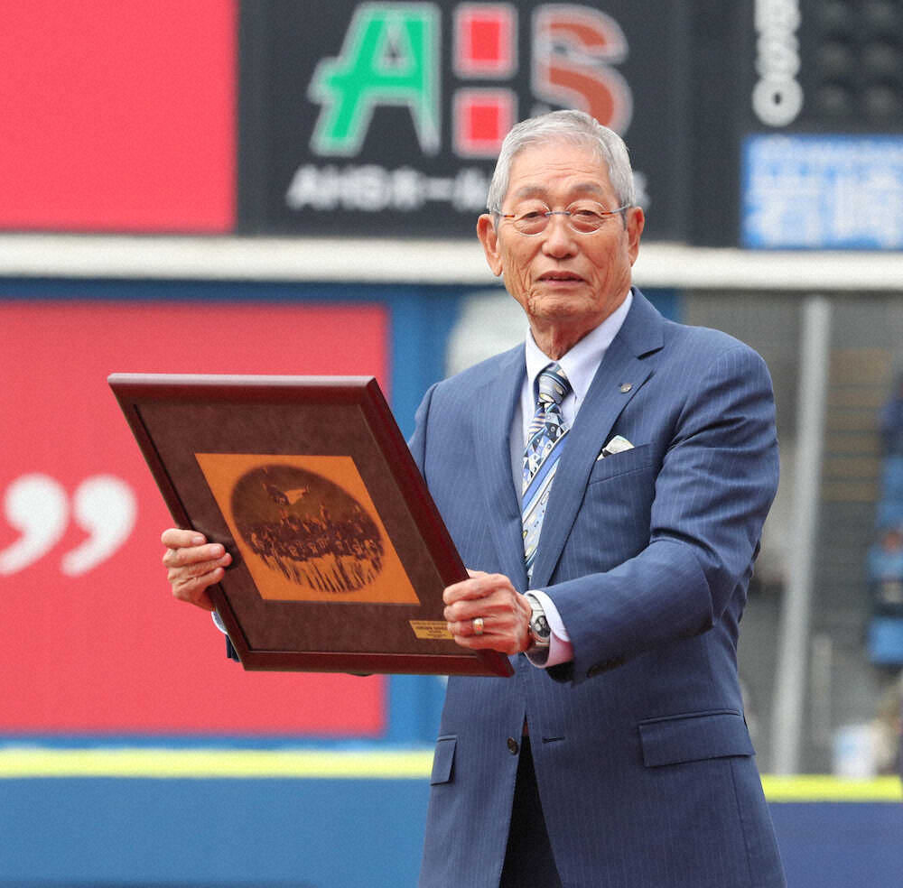 野球 権藤博氏 殿堂入り祝賀パーティーで感謝 権藤 権藤 雨 権藤 虎 Lucky 野球 権藤博氏 殿堂入り祝賀パーティーで感謝 権藤 権藤 雨 権藤 虎 Lucky