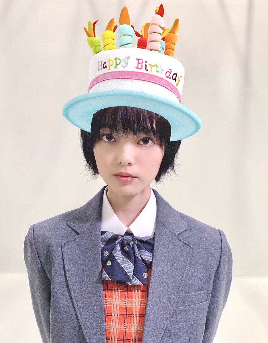 可愛くてかっこいい 平手友梨奈 19歳の誕生日 19歳が出せるオーラじゃない 驚きの声 虎 Lucky 可愛くてかっこいい 平手友梨奈 19歳の誕生日 19歳が出せるオーラじゃない 驚きの声 虎 Lucky