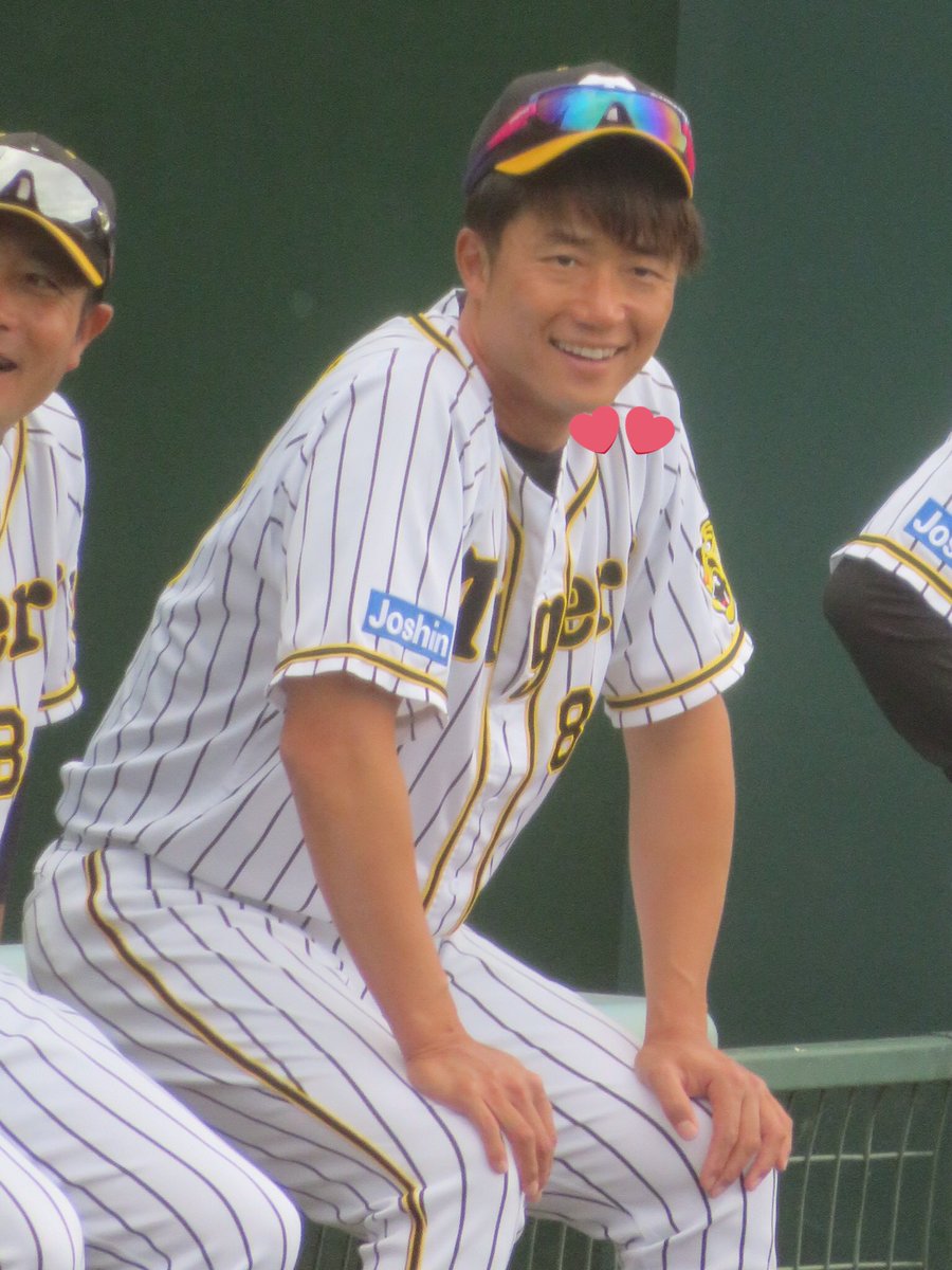 阪神 新井良太コーチ 虎 Lucky 阪神 新井良太コーチ 虎 Lucky