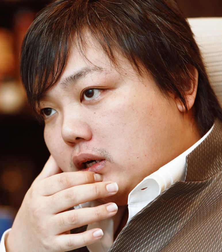 秒速で1億円 ネオヒルズ族の頂点 与沢翼 に疑惑直撃1分 月刊宝島