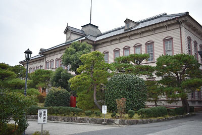 岡山県立津山高等学校本館 洋館 岡山県津山市椿高下 コスモのフォトアルバム 岡山県立津山高等学校本館 洋館 岡山県津山市椿高下 コスモのフォトアルバム