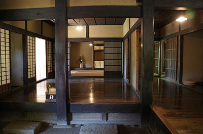 八王子千人同心組頭の家 江戸東京たてもの園 東京都小金井市桜町 コスモのフォトアルバム