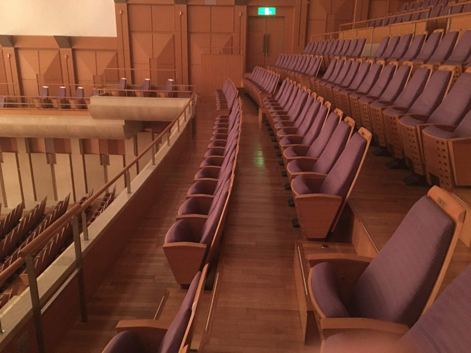 コンサートホールは大丈夫か 韓国の将棋倒し事故 しまdiary