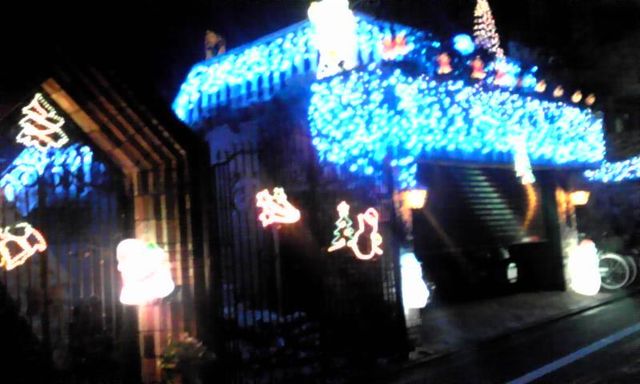 14306422_855965892_99large