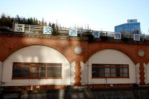061229-02manseibashi.jpg