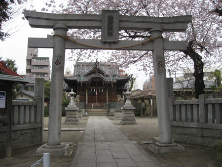 2972_lunch_jinja.jpg