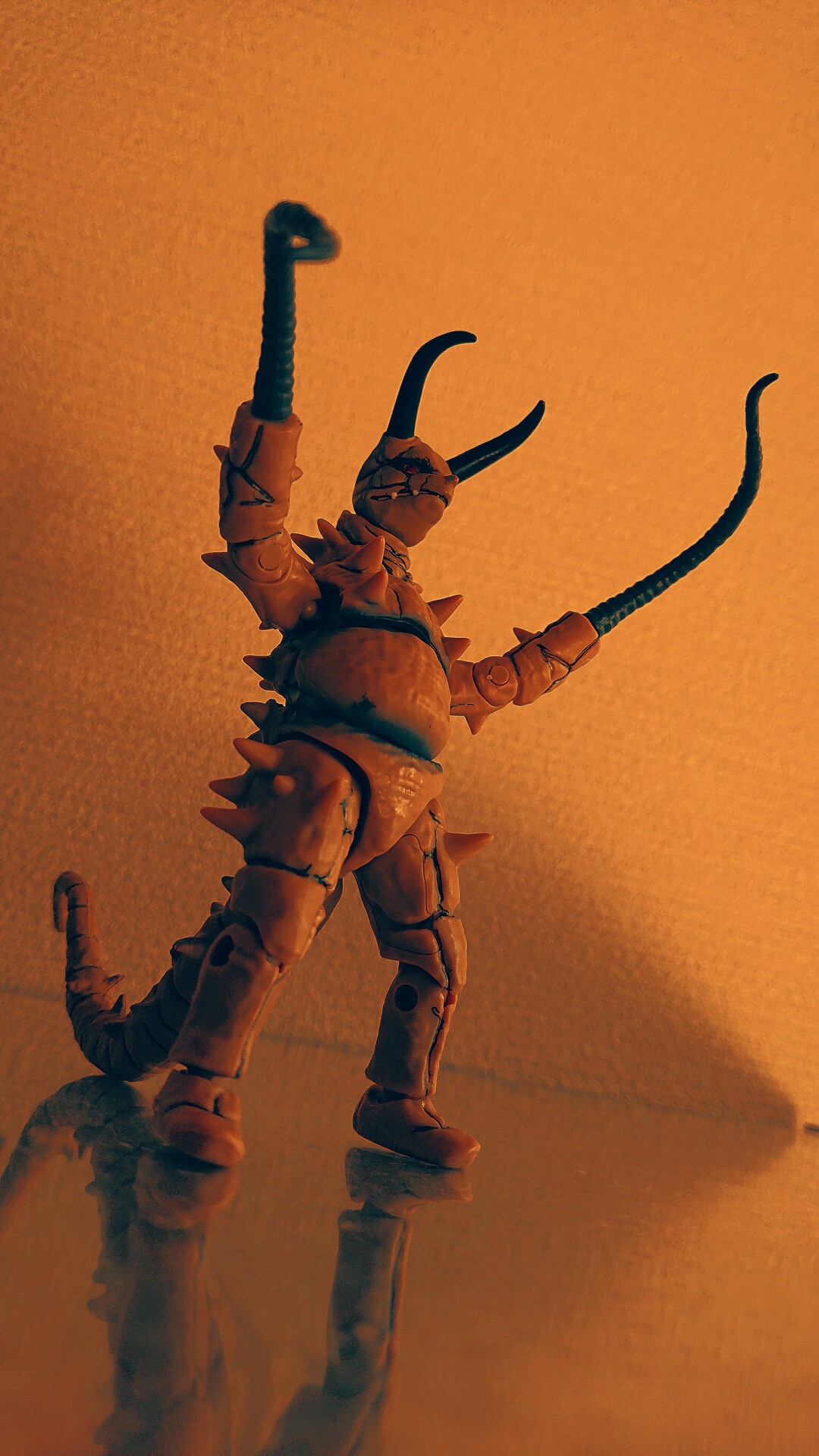 超動ｳﾙﾄﾗﾏﾝ8 グドン L I M U R U K E I D I A R Y