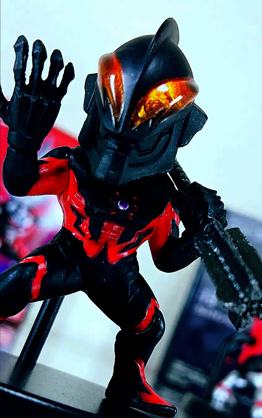 Converge Motion Ultraman ウルトラマンジード ウルトラマンベリアル L I M U R U K E I D I A R Y