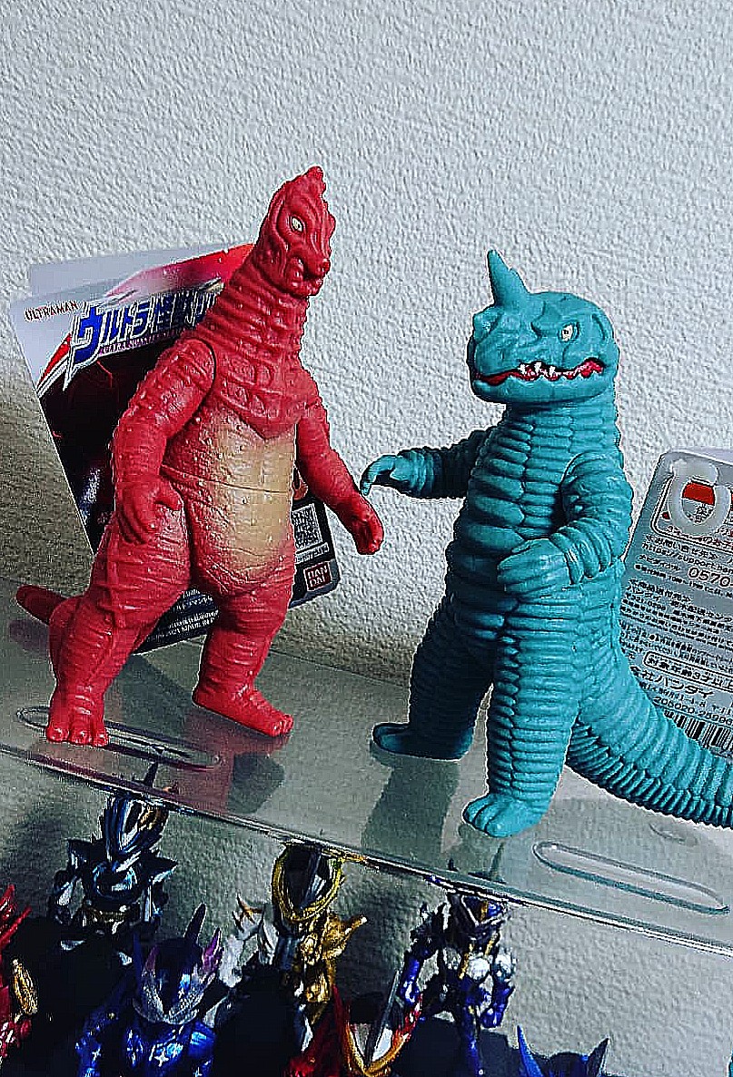 ｳﾙﾄﾗ怪獣ｼﾘｰｽﾞ162 青色発泡怪獣 アボラス・163 赤色火焔怪獣