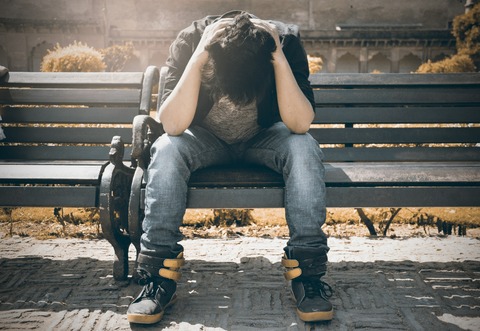 alone-benches-blue-jeans-1134204