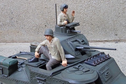 木製 戦車模型 M3リー 戦車 台座付き 大洗町 多満溜屋 プラッツ＆タミヤ 1/35 M3リー：大洗女子学園ウサギさんチーム