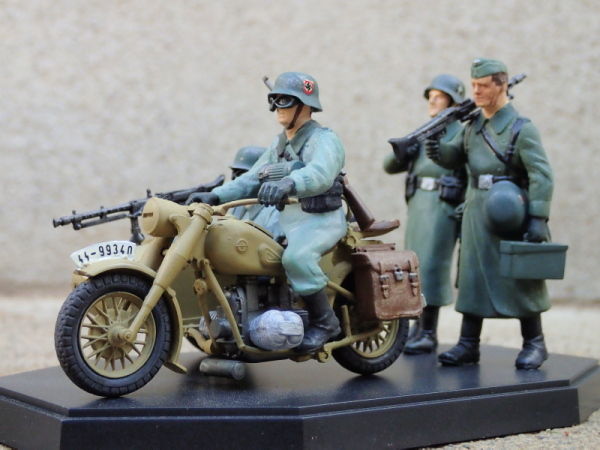 ◉BMW R75サイドカーセット(TAMIYA 1/35 MM16)1990年代に製作 ◉BMW R75サイドカーセット(TAMIYA 1/35 MM16)1990年代に製作