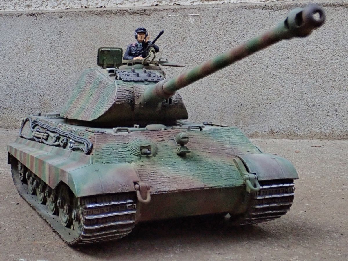 ◉ティガー2ポルシェ砲塔 （NICHIMO 1/35) : T.M.のプラモMUSEUM